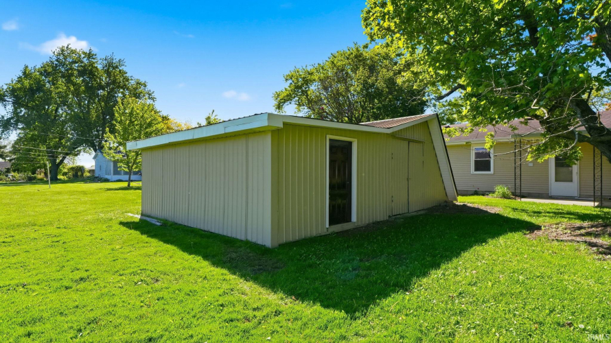 Listing Image 22