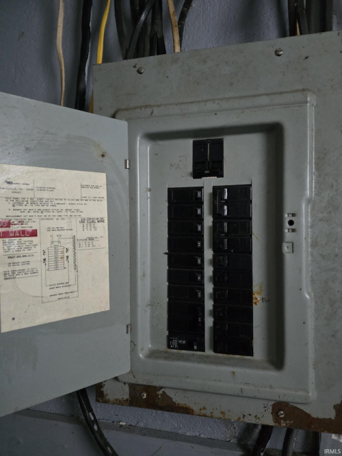 Listing Image 22