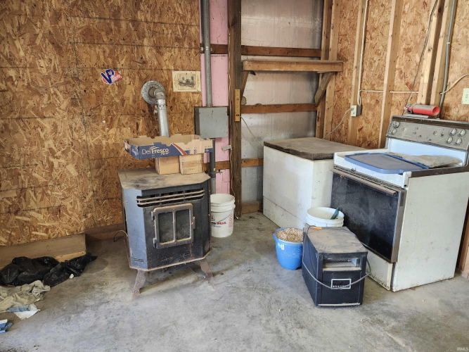 Listing Image 24