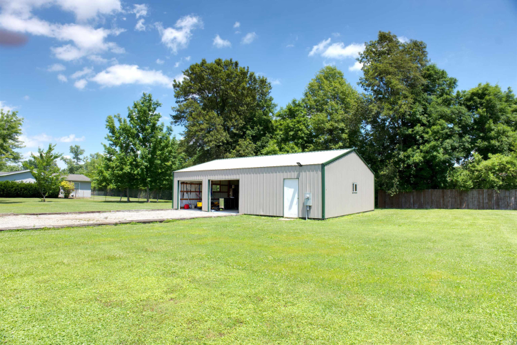 Listing Image 28