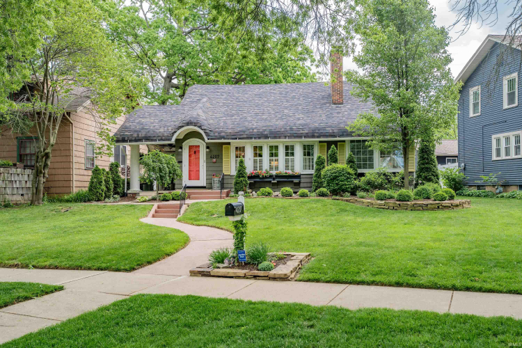 4207 Indiana Avenue Fort Wayne IN 46807 (House For Sale) | MLS