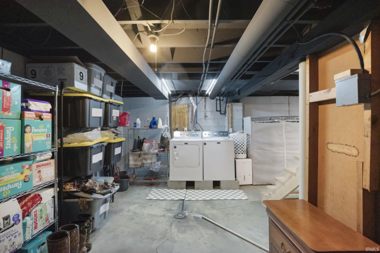 Listing Image 15