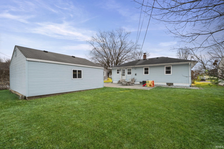 Listing Image 17
