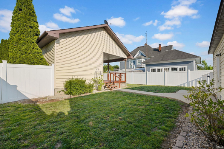 Listing Image 22