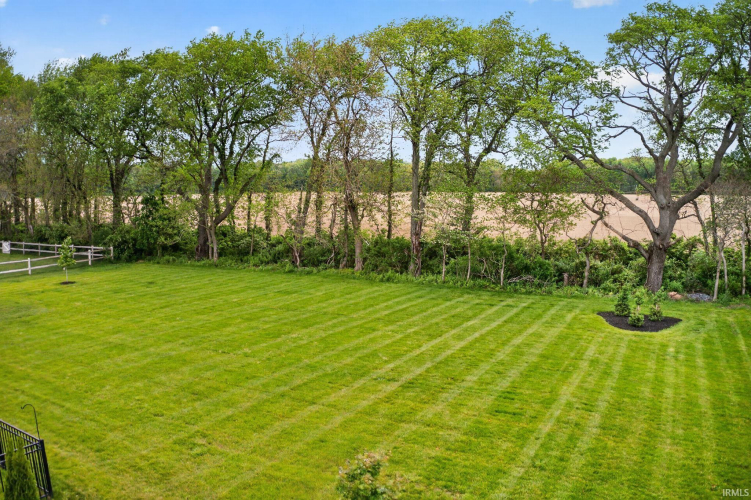 Listing Image 32