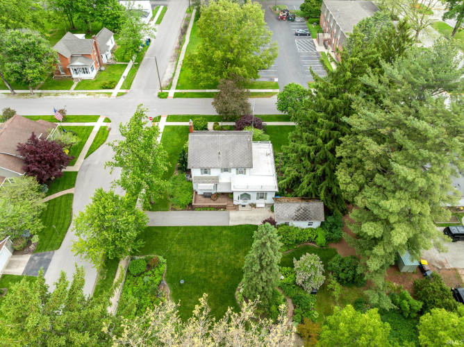 Listing Image 12