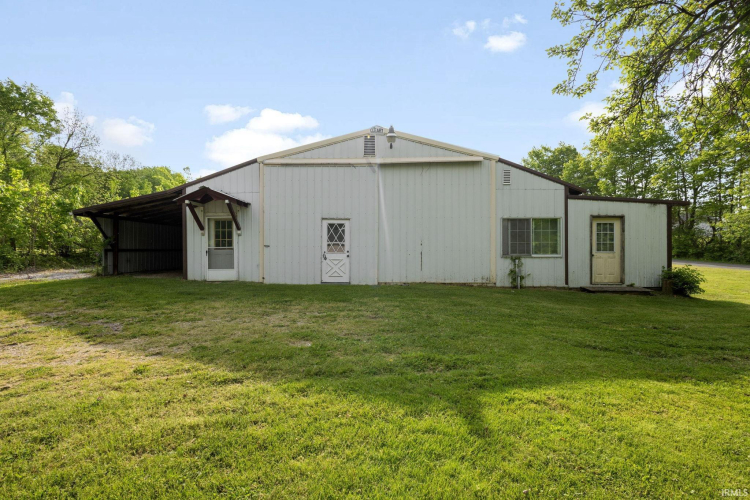Listing Image 29