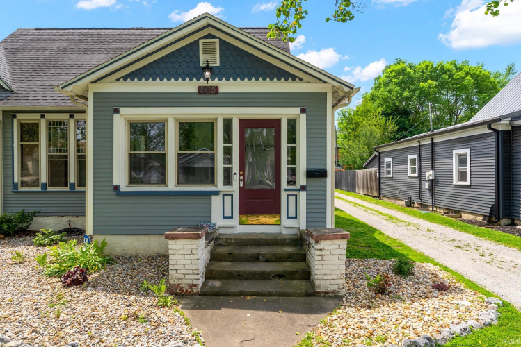 Listing Image 2