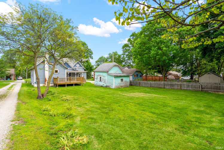 Listing Image 7