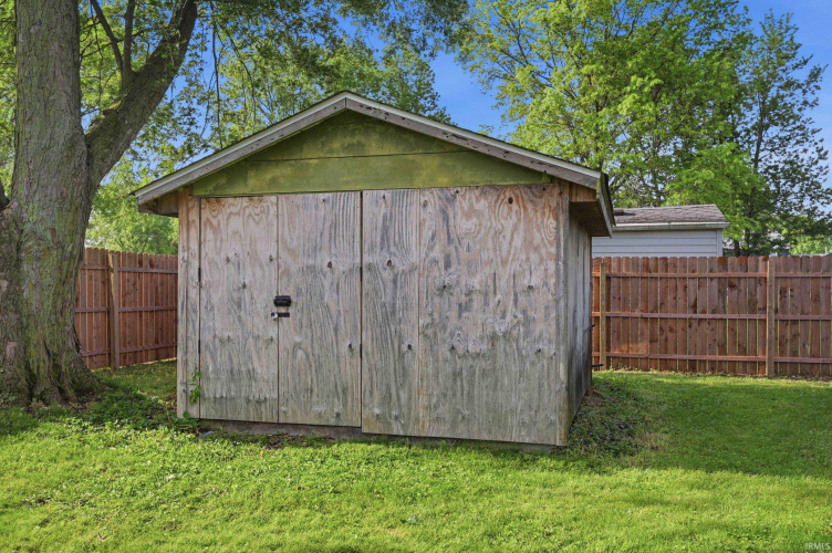 Listing Image 25