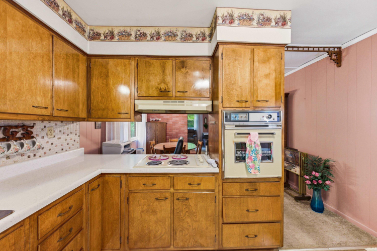 Listing Image 13