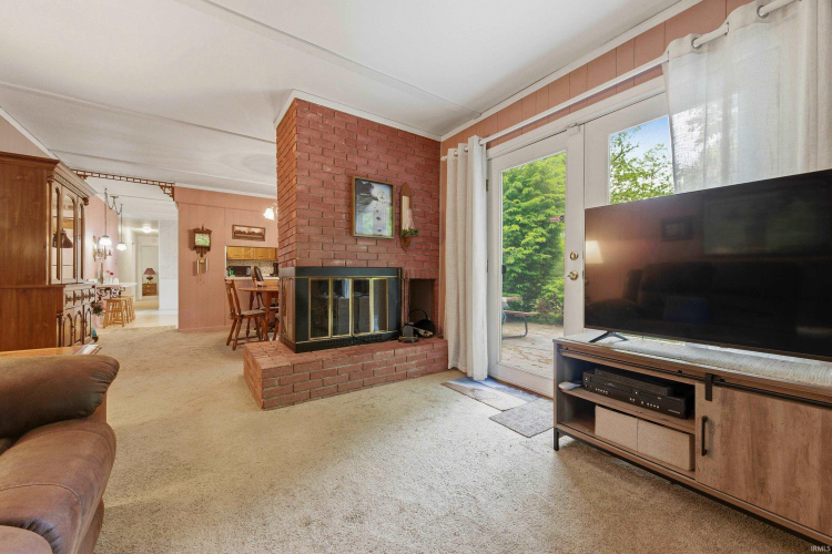 Listing Image 17