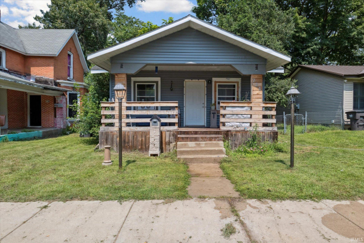 Listing Image 3