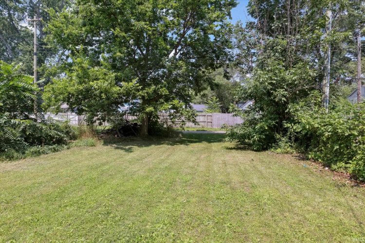 Listing Image 32