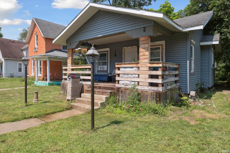 Listing Image 5