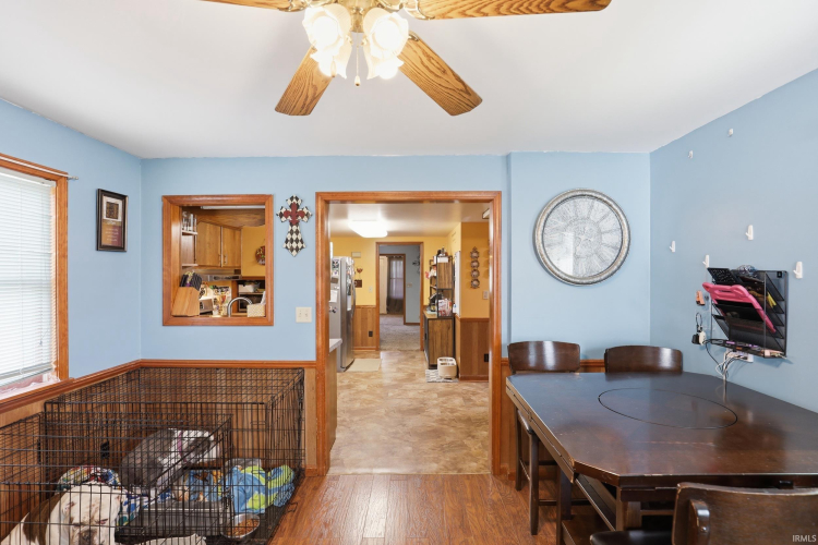 Listing Image 13