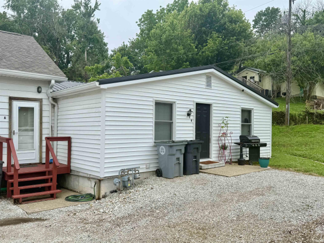 Listing Image 5