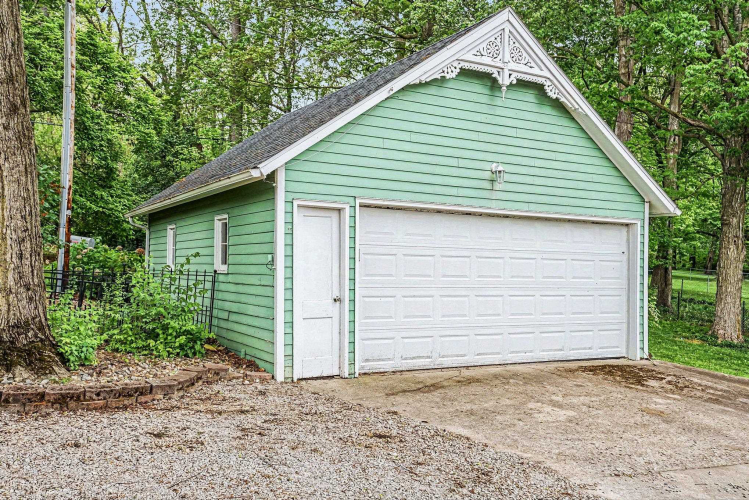 Listing Image 34
