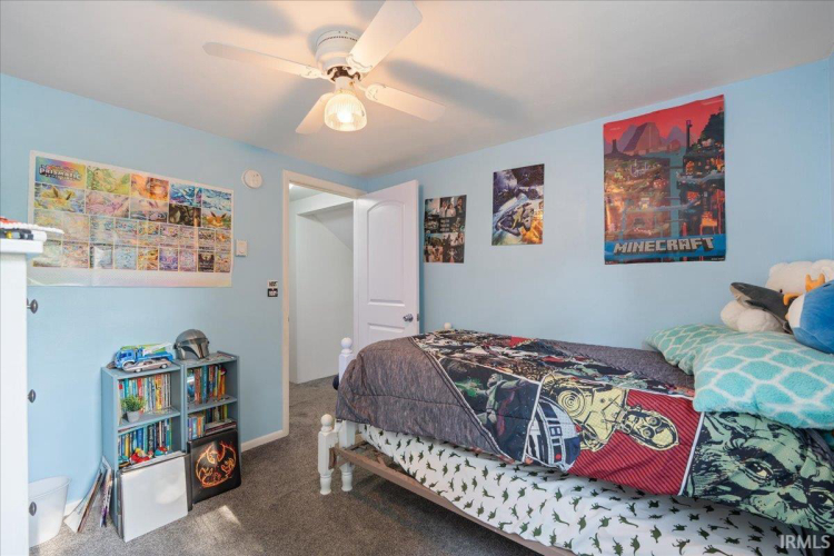 Listing Image 13