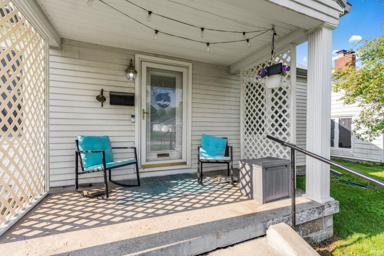 Listing Image 2