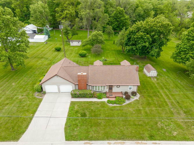 Listing Image 17