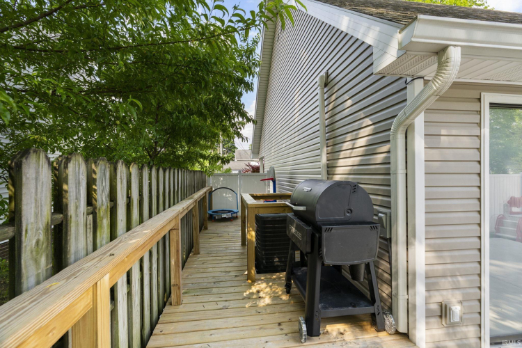 Listing Image 30