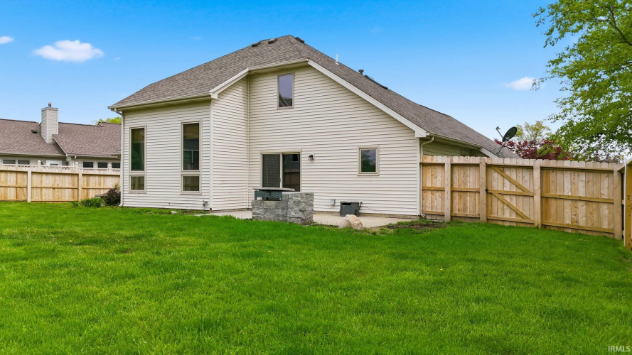 Listing Image 18