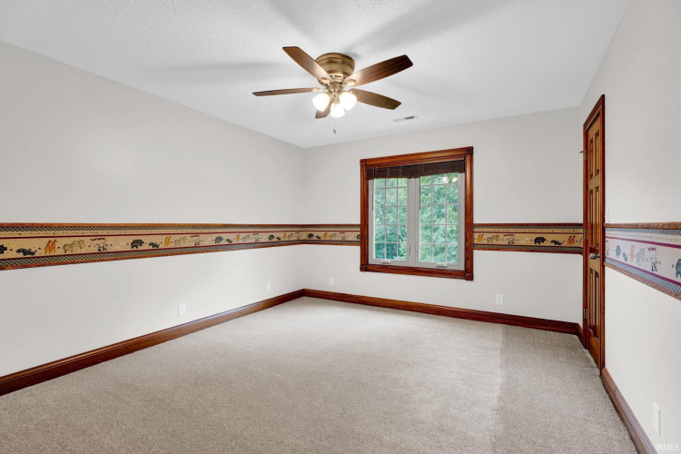Listing Image 38