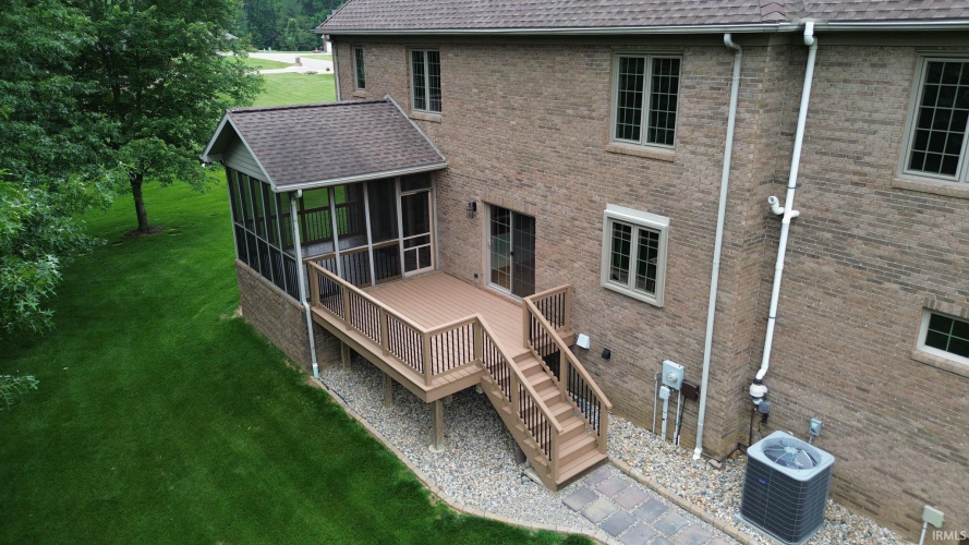 Listing Image 48