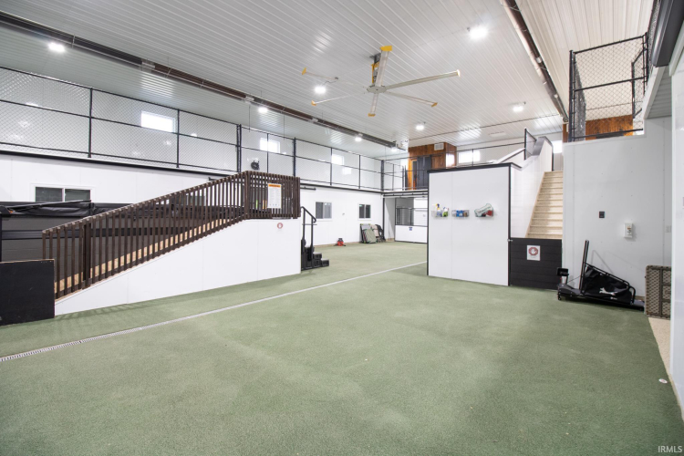 Listing Image 29