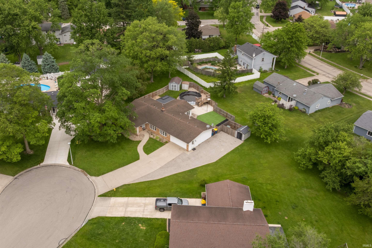Listing Image 5