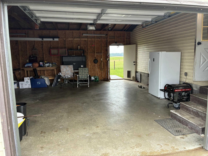 Listing Image 28