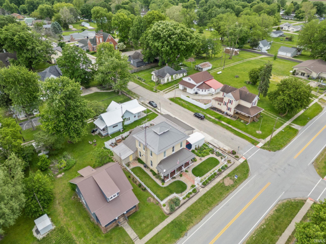 Listing Image 28