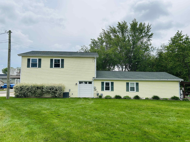 Listing Image 4