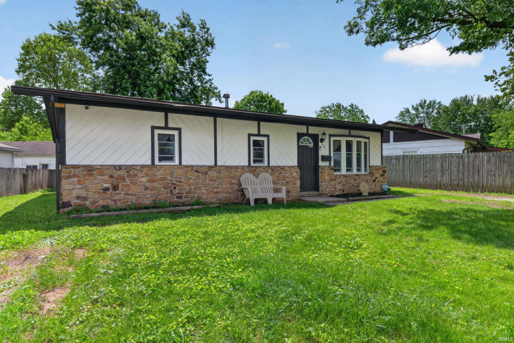 Listing Image 3