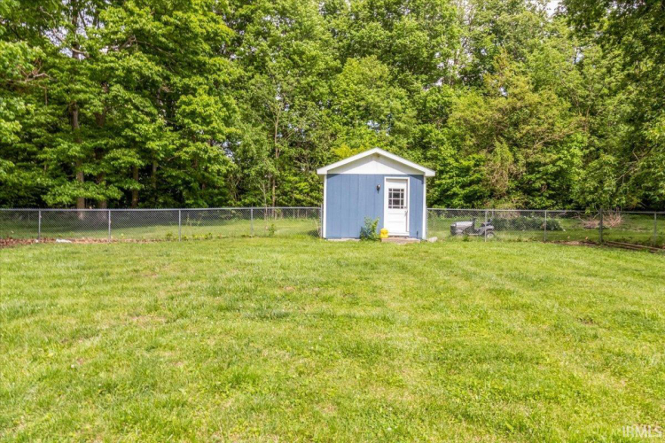 Listing Image 19
