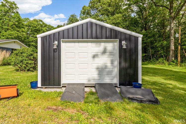 Listing Image 20