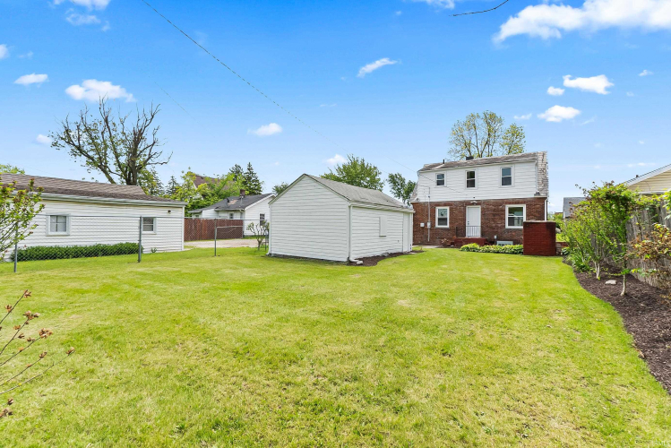 Listing Image 16