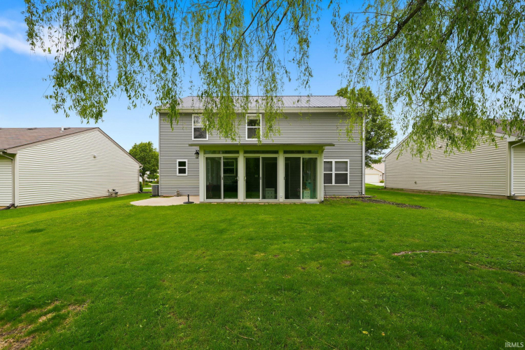 Listing Image 3