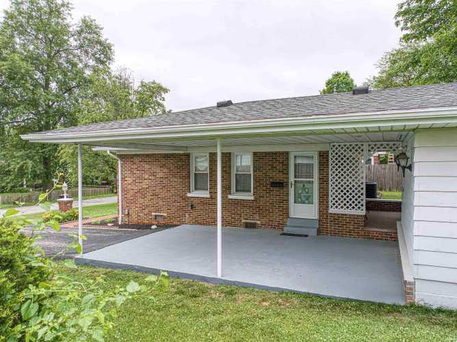 Listing Image 24