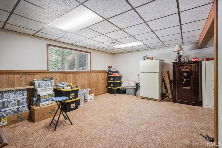 Listing Image 14