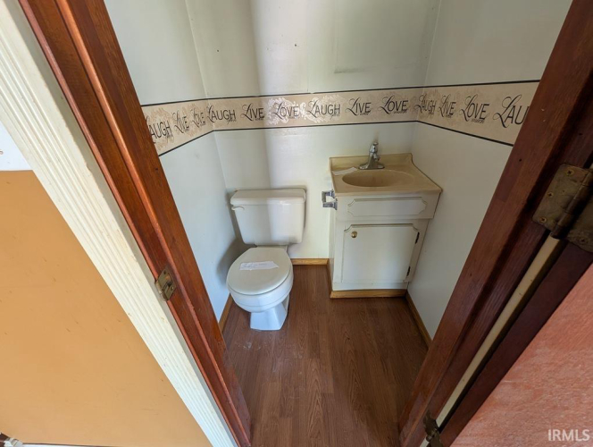 Listing Image 7