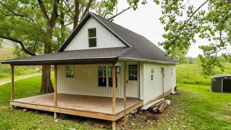 Listing Image 16