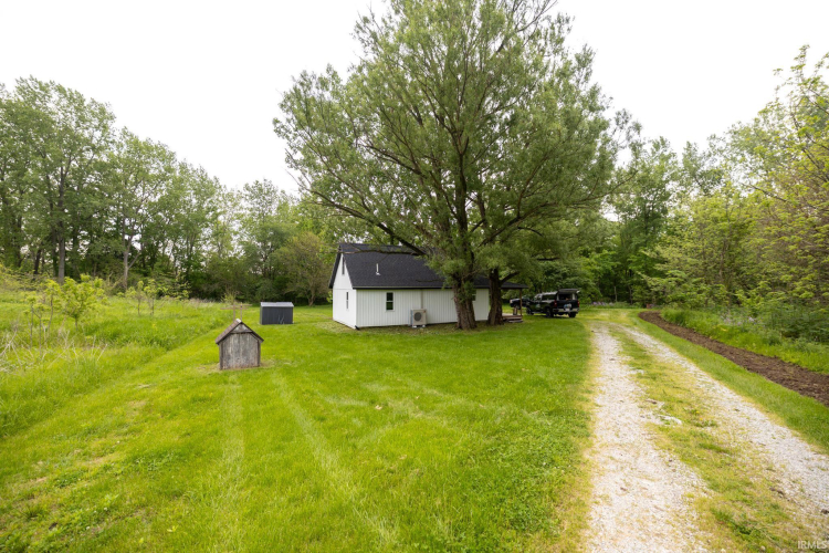 Listing Image 23