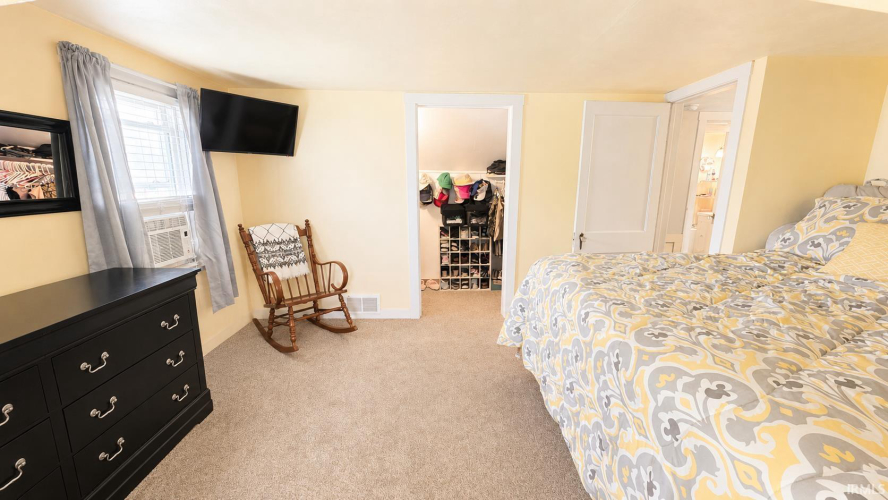 Listing Image 26