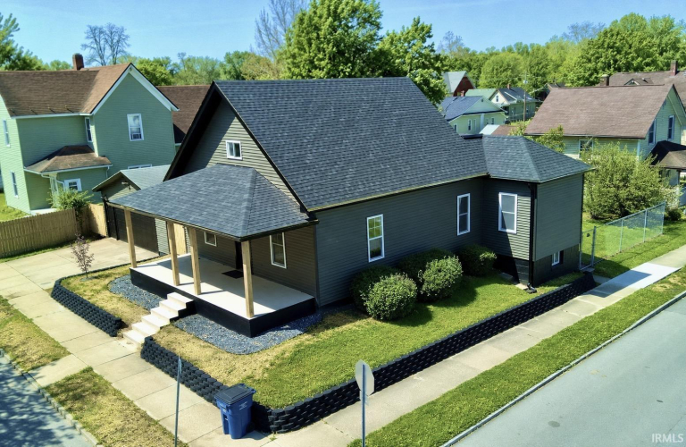 Listing Image 2