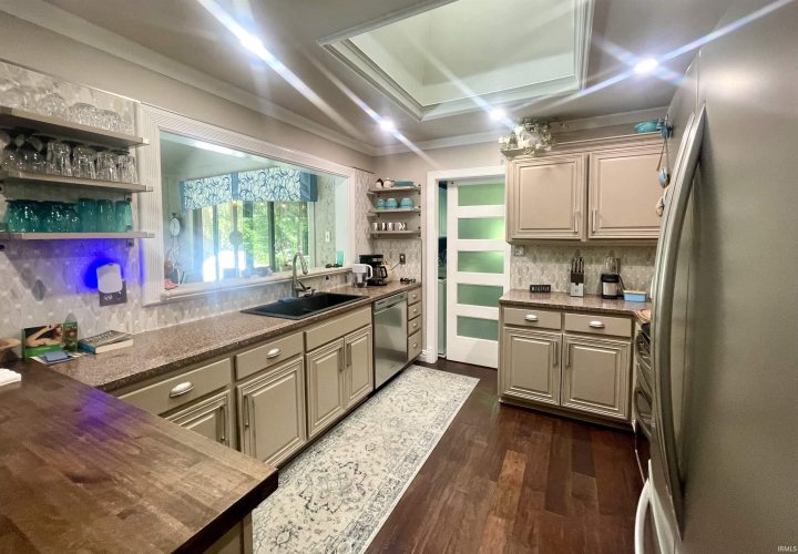 Listing Image 13