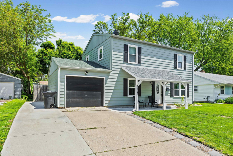 Listing Image 3