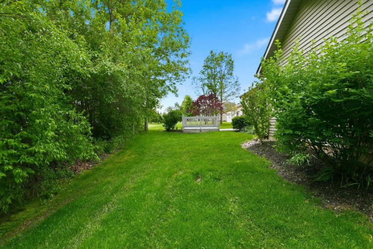 Listing Image 32