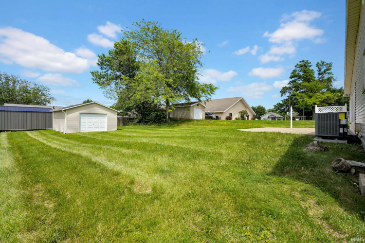 Listing Image 28